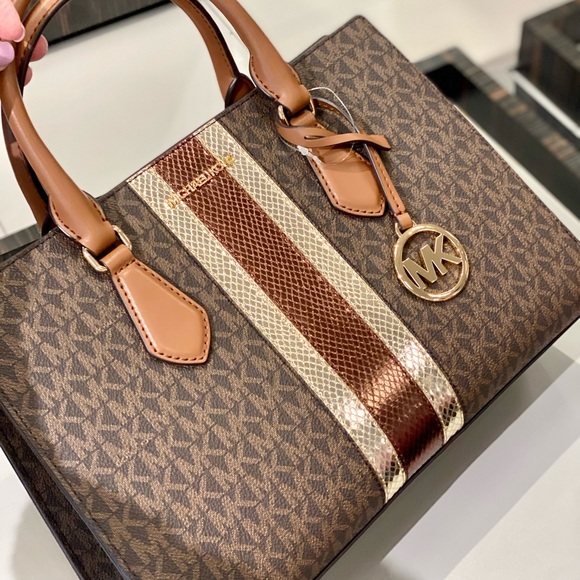 Michael Kors Sheila Medium Signature Logo Metallic Satchel Crossbody Bag - Picture 7 of 13